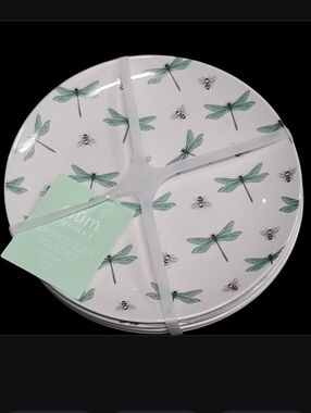 Set of four (4) Elum Home Porcelain Dragonfly Honey Bee Plates, 7 1/2” NEW